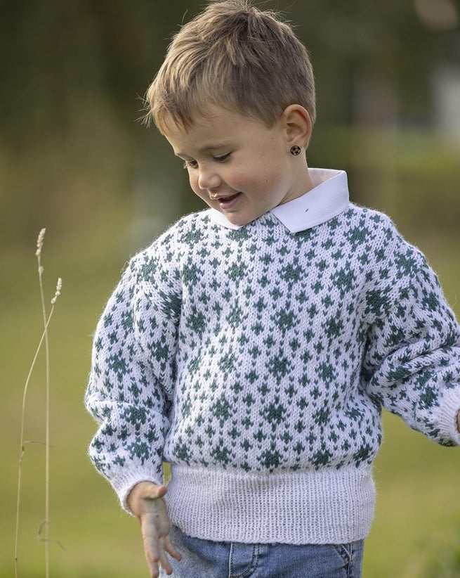 Viking Yarn Childrens Boat Necked Sweater Knitting Pattern in Viking Wool Idun DK 4-9aP PDF DOWNLOAD