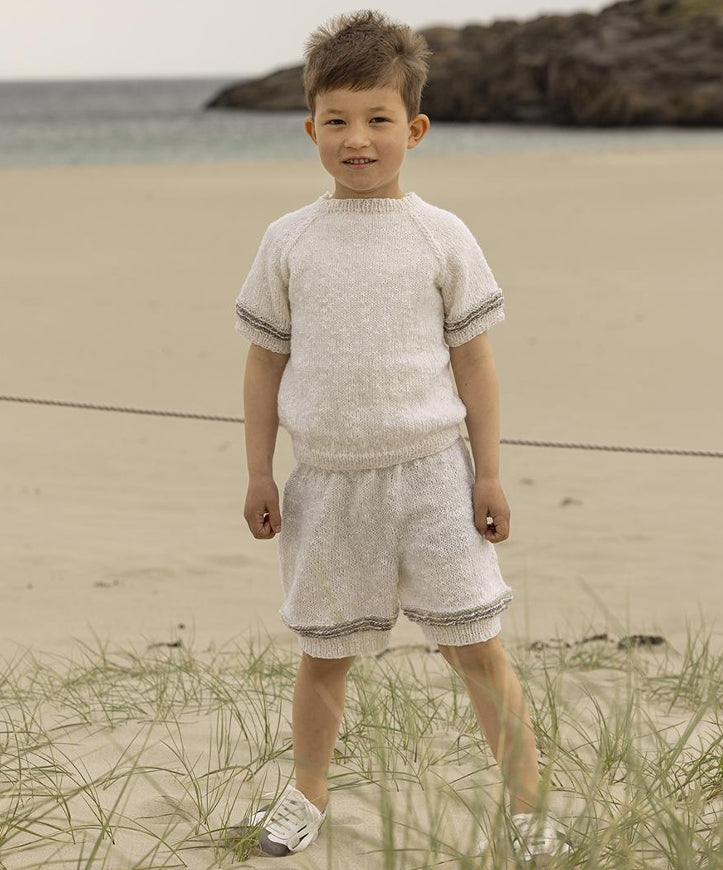 Viking Yarn Childrens T-Shirt and Shorts Knitting Pattern in Viking Wool Lotta DK 2614-4bP PDF DOWNLOAD