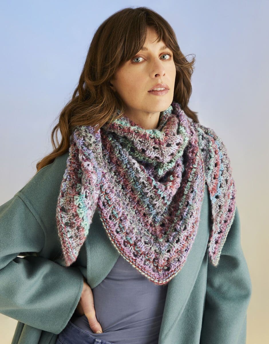 Sirdar Ladies Shawl Knitting Pattern in Jewelspun Chunky 10711P PDF DOWNLOAD