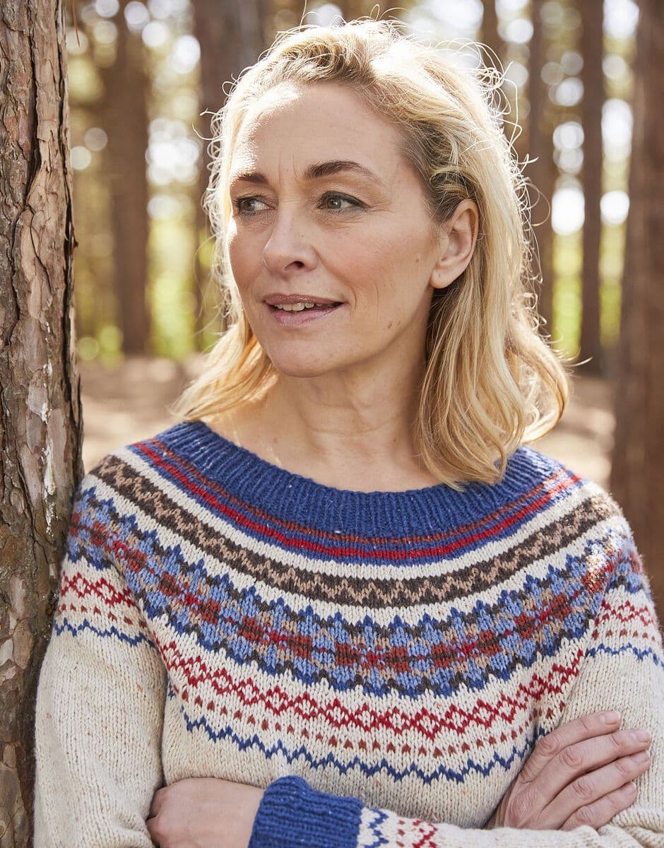 Sirdar Ladies Sweater Knitting Pattern in Haworth Tweed DK 10690P PDF DOWNLOAD