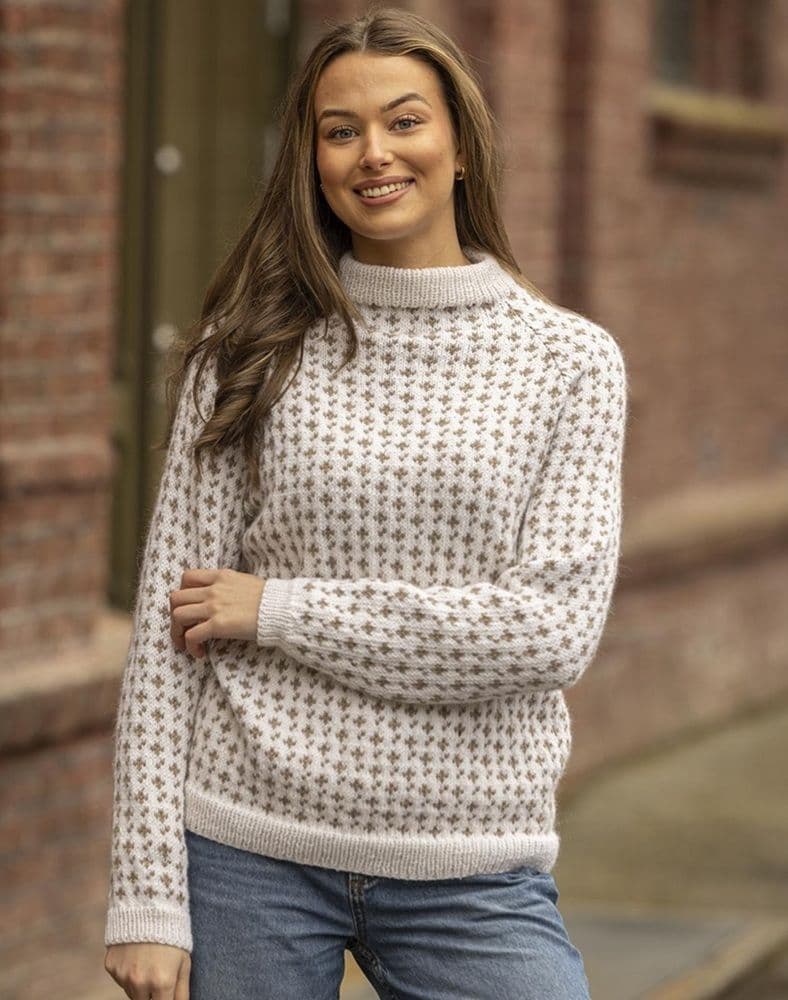 Viking Yarn Ladies Sweater Knitting Pattern in Idun 10-7bP PDF DOWNLOAD
